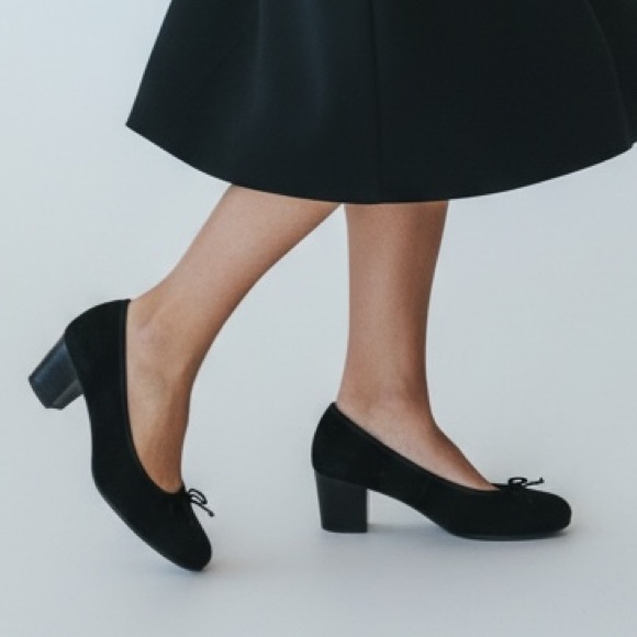 Paul Green Shoes - Paul Green Black Suede Round-Toe Bow Heel Pumps